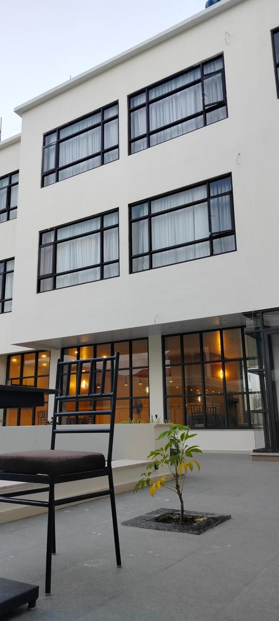 Hotel Gulmohar Bharatpur  Bagian luar foto